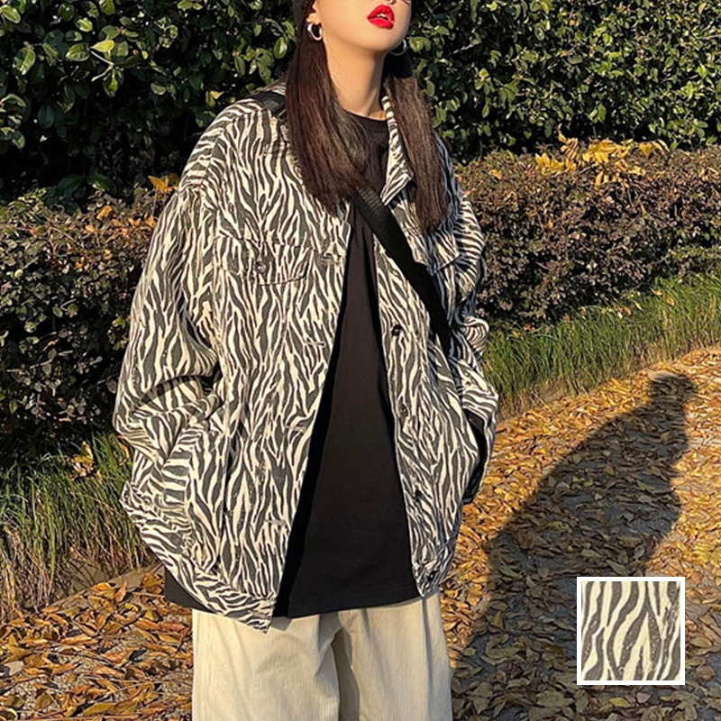 韓国 ファッション アウター ブルゾン 秋 冬 カジュアル PTXL987  ゼブラ モノトーン オーバーサイズ Gジャン オルチャン シンプル 定番 セレカジの写真1枚目