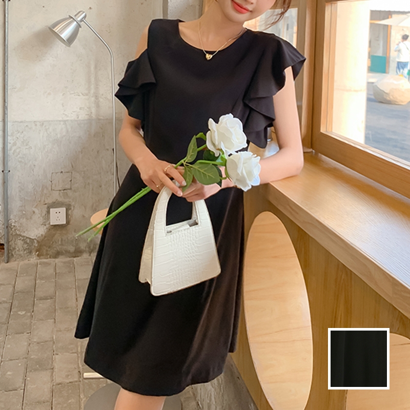 韓国 ファッション ワンピース 春 夏 カジュアル PTXN734  アシンメトリー フリル 肌見せ フレア ミニ オルチャン シンプル 定番 セレカジの写真1枚目