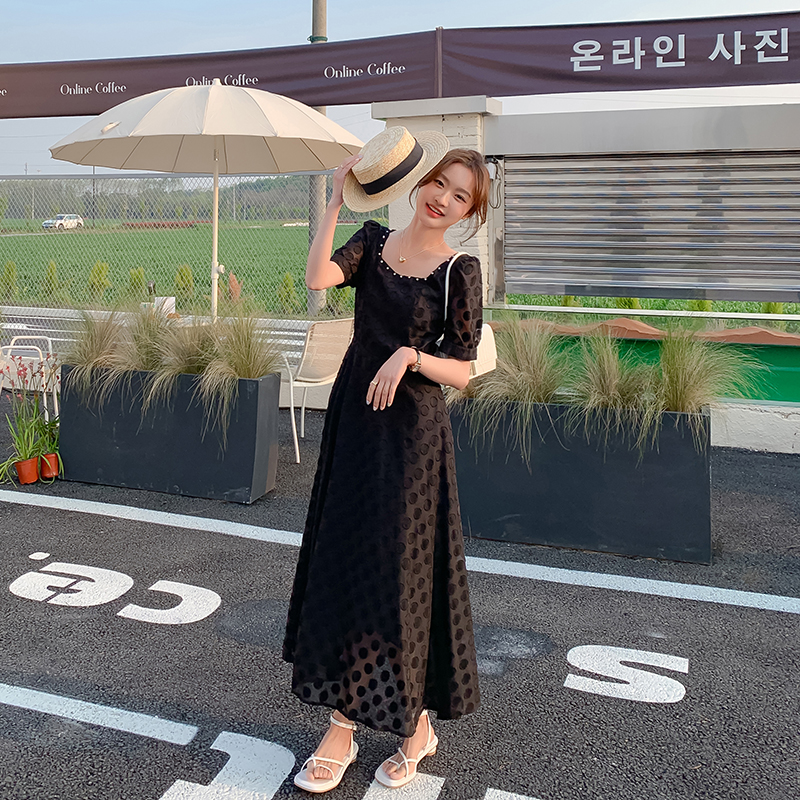韓国 ファッション ワンピース 春 夏 カジュアル PTXN735  セルフドット シアー ビジュー パフスリーブ オルチャン シンプル 定番 セレカジの写真2枚目